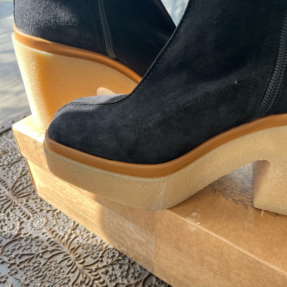 🖤FREE PEOPLE GIGI BLACK SUEDE ANKLE BOOTS 38 7.5 - Picture 7 of 9